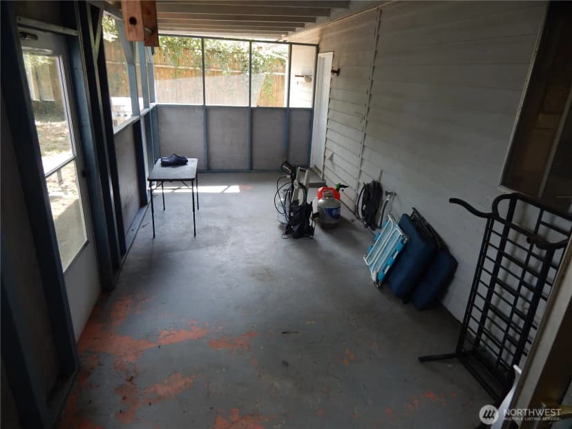 Property photo for 522 Penguin Court Se, Lacey photo 25