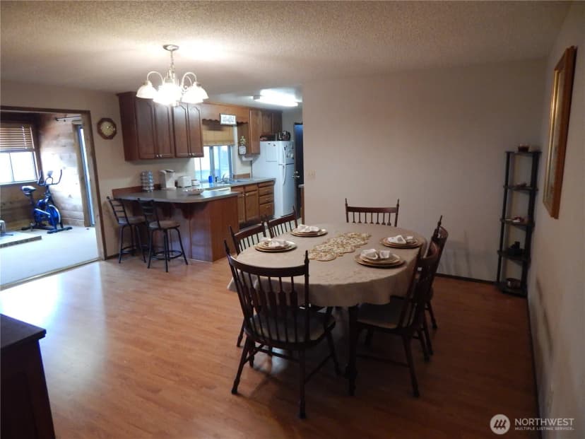 Property photo for 522 Penguin Court Se, Lacey photo 6