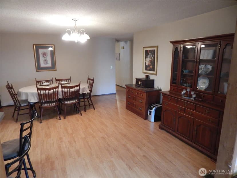 Property photo for 522 Penguin Court Se, Lacey photo 7
