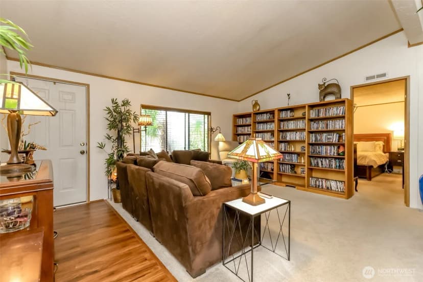 Property photo for 2101 S 324th Street #186, Federal Way photo 8