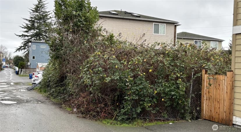 Property photo for 9208 17th Avenue Sw, Seattle photo 11