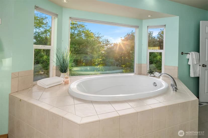 Property photo for 24 79th Drive Se, Lake Stevens photo 16