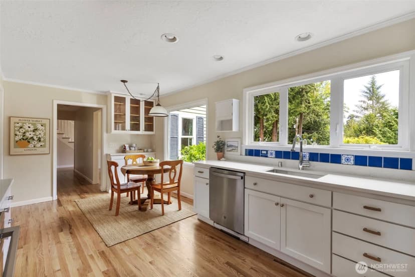 Property photo for 98346 Jefferson Point Road Ne, Kingston photo 15