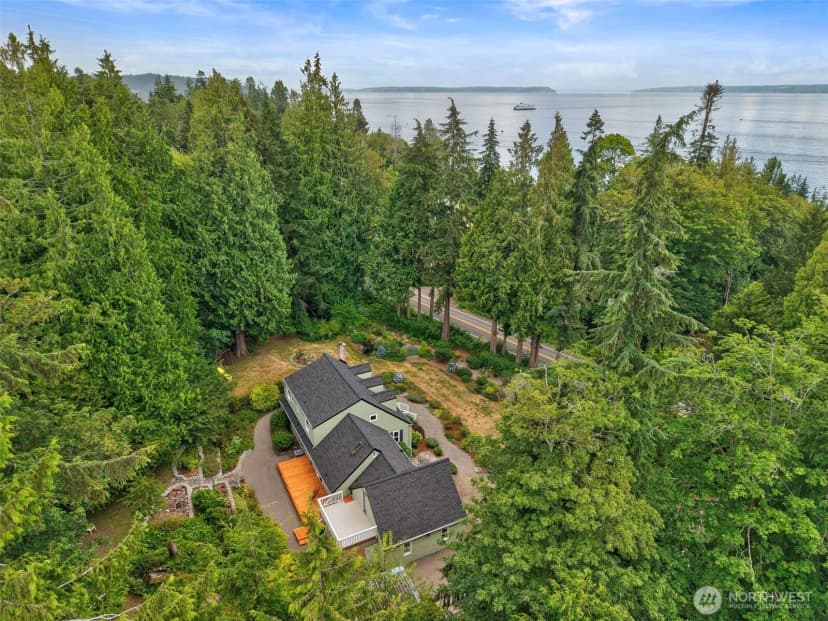 Property photo for 98346 Jefferson Point Road Ne, Kingston photo 39