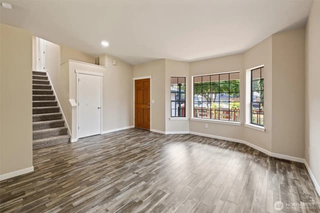 Property photo for 703 Salmon Run Street, Sultan photo 4