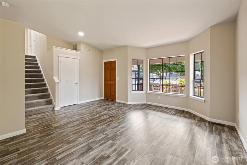 Property photo for 703 Salmon Run Street, Sultan photo 4