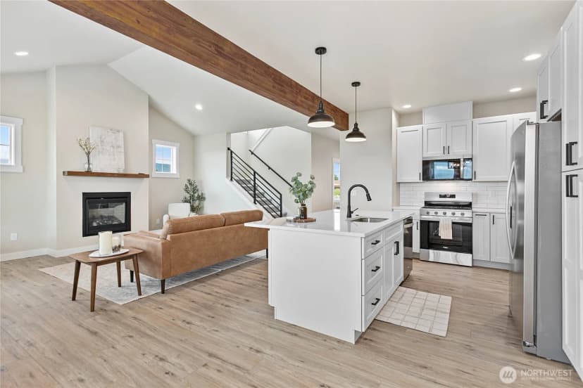 Property photo for 312 W 3rd Street, Everson photo 7