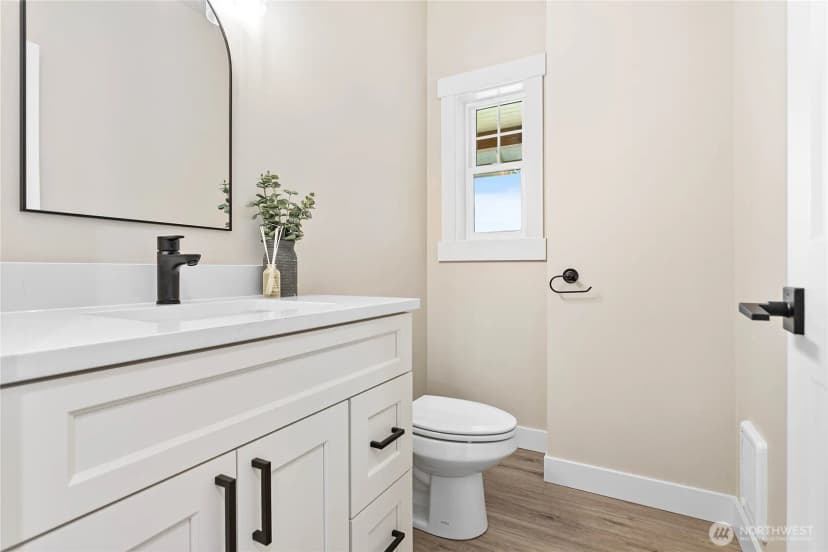 Property photo for 312 W 3rd Street, Everson photo 22