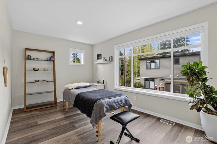 Property photo for 11419 Ne 100th Street, Kirkland photo 33