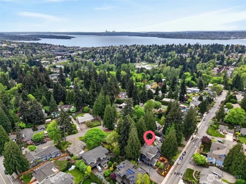 Property photo for 11419 Ne 100th Street, Kirkland photo 38
