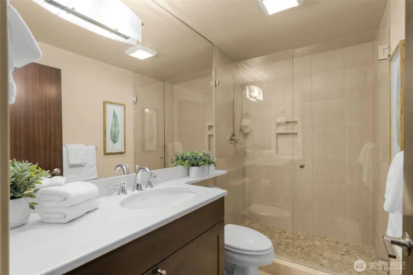 Property photo for 4622 57th Avenue Sw, Seattle photo 27