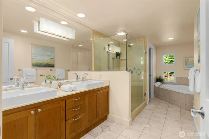 Property photo for 4622 57th Avenue Sw, Seattle photo 23