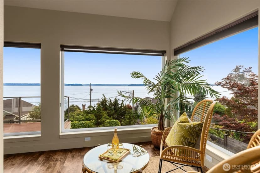 Property photo for 4622 57th Avenue Sw, Seattle photo 8
