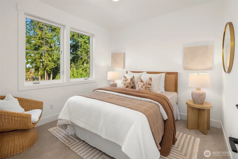 Property photo for 13127 Ne 87th Lane, Kirkland photo 12