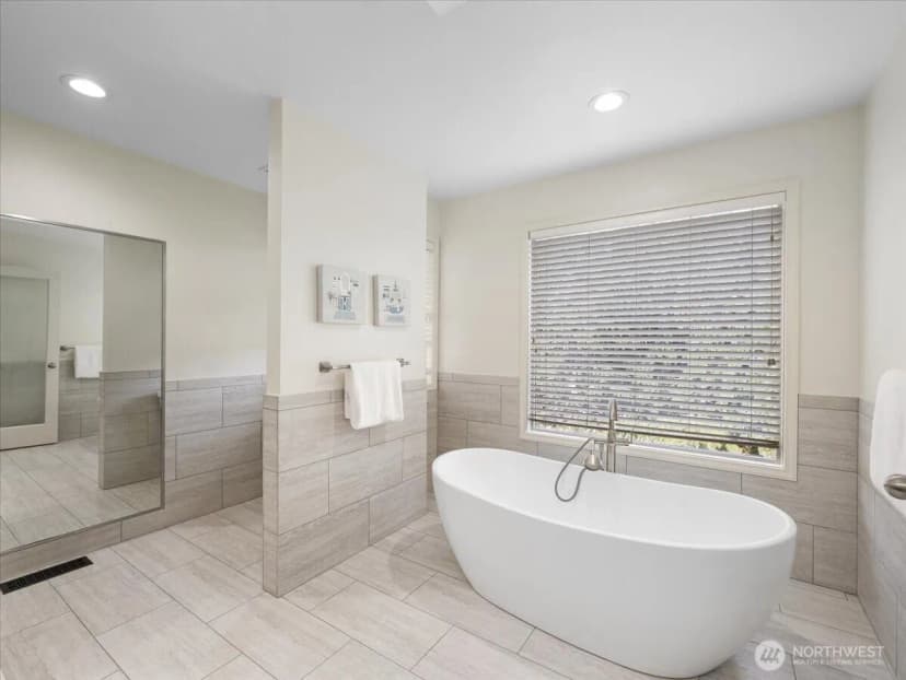 Property photo for 14823 164th Place Ne, Woodinville photo 22