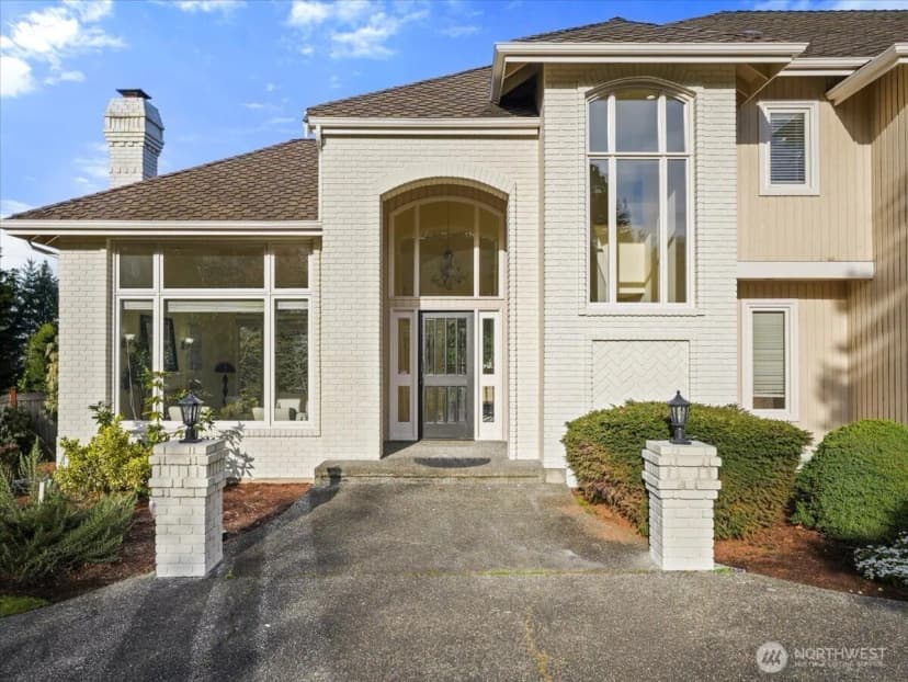 Property photo for 14823 164th Place Ne, Woodinville photo 2