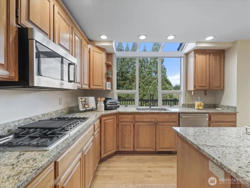 Property photo for 14823 164th Place Ne, Woodinville photo 8