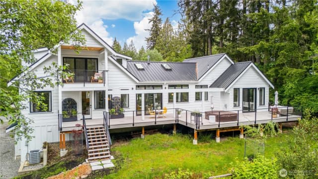 Property photo for 4357 Lakehill Lane, Bellingham