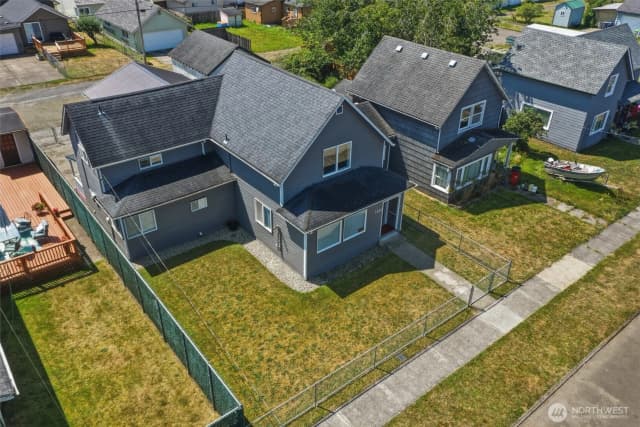 Property photo for 1120 3rd Street, Cosmopolis