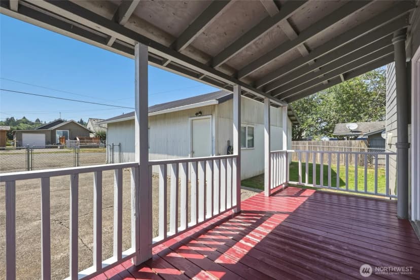 Property photo for 1120 3rd Street, Cosmopolis photo 23