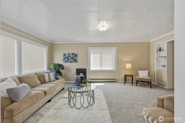 Property photo for 1120 3rd Street, Cosmopolis photo 2