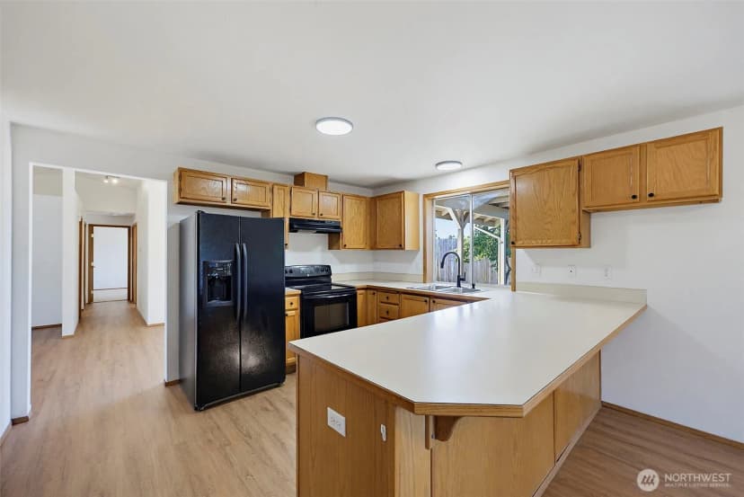 Property photo for 15012 2nd Avenue E, Tacoma photo 9