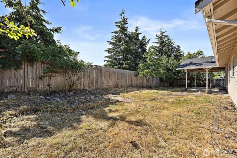 Property photo for 15012 2nd Avenue E, Tacoma photo 24