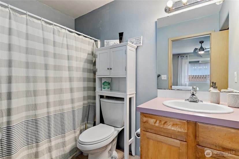 Property photo for 4828 College Lane Se, Lacey photo 11