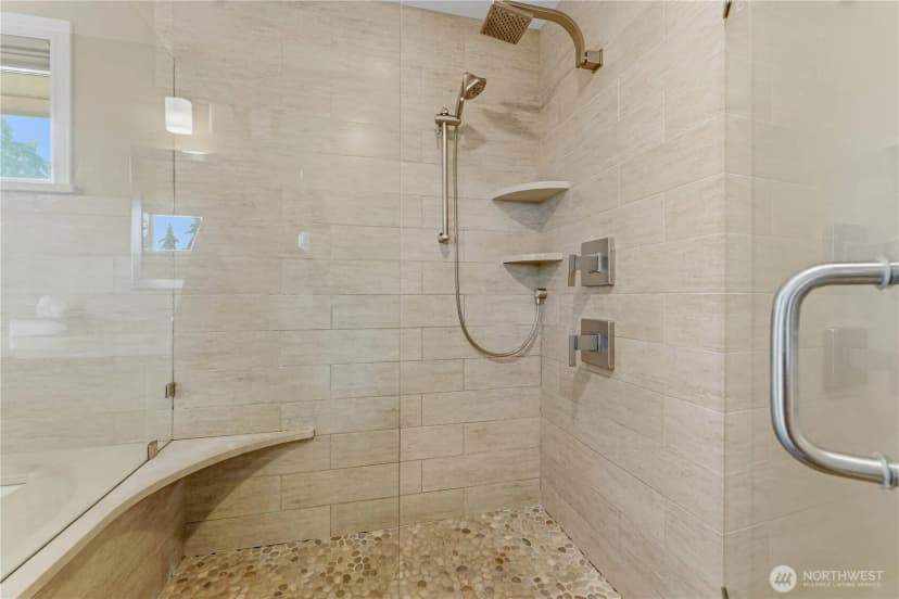 Property photo for 1690 Eastmont Avenue, East Wenatchee photo 27