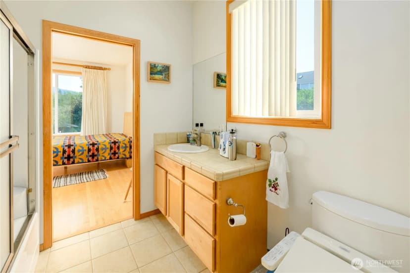Property photo for 160 Mariners View Court, Sequim photo 29
