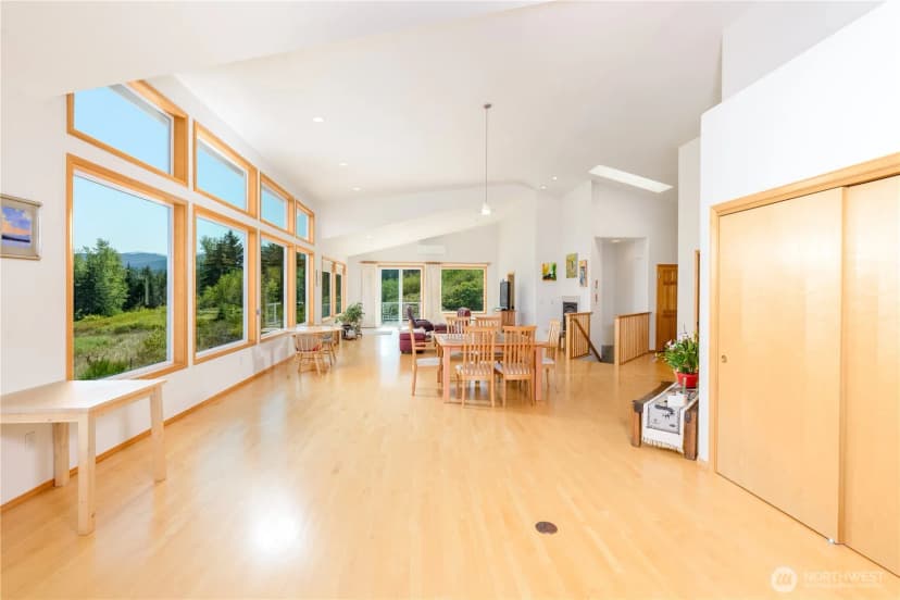 Property photo for 160 Mariners View Court, Sequim photo 21