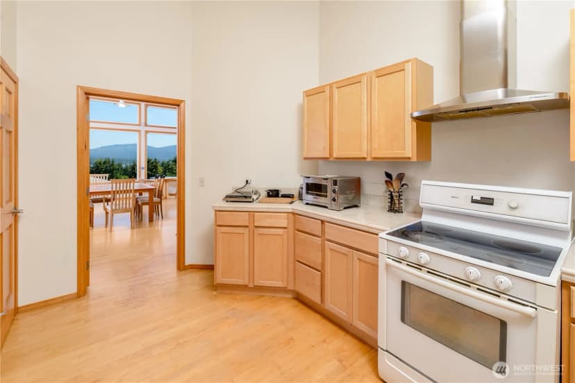 Property photo for 160 Mariners View Court, Sequim photo 19