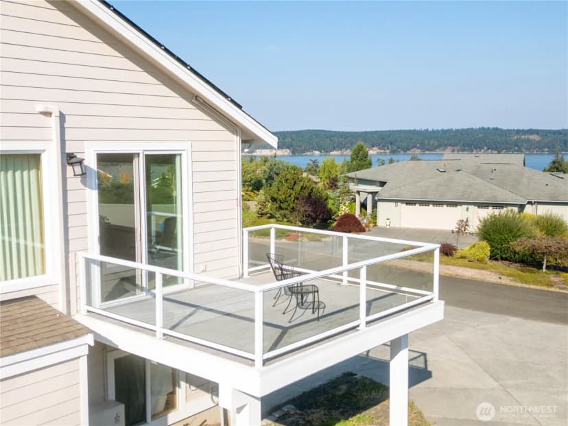 Property photo for 160 Mariners View Court, Sequim photo 35