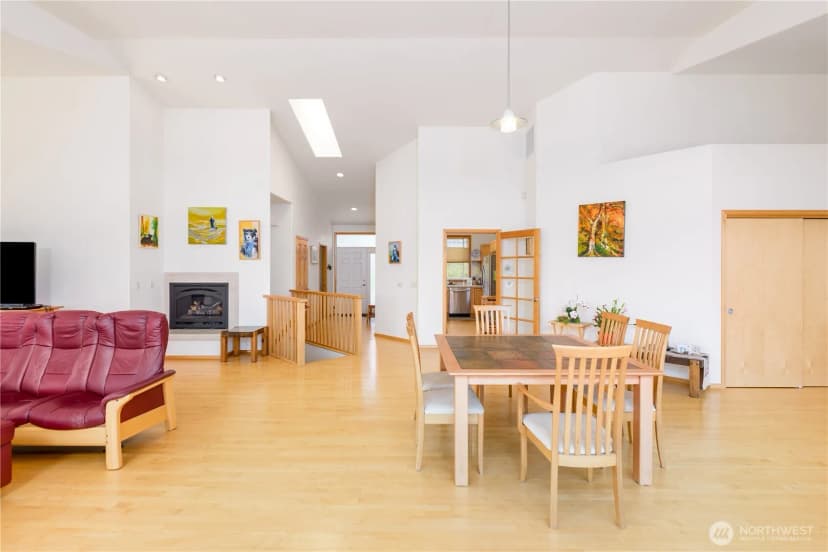 Property photo for 160 Mariners View Court, Sequim photo 15