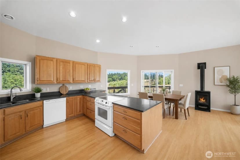 Property photo for 15810 143rd Avenue Se, Yelm photo 10