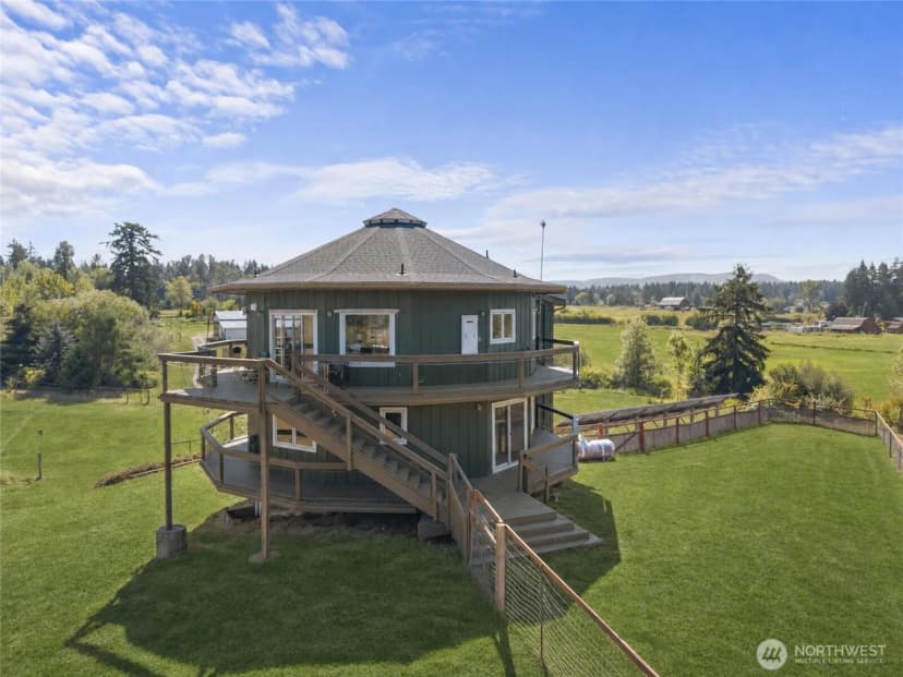 Property photo for 15810 143rd Avenue Se, Yelm photo 3