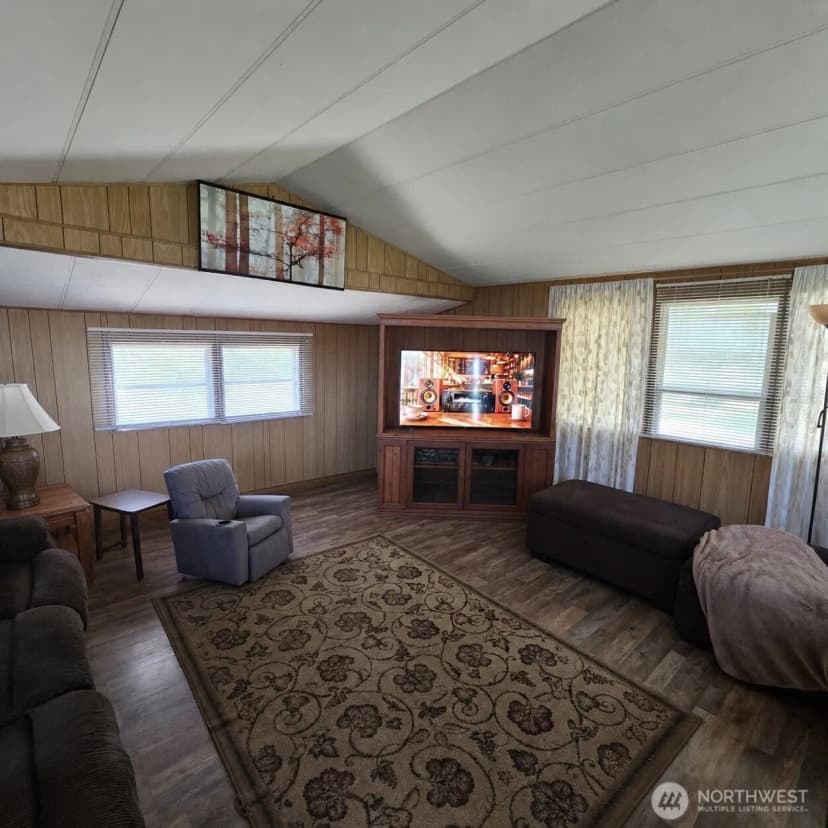 Property photo for 115 Walnut St Street, Coulee City photo 3
