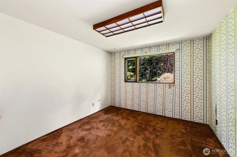 Property photo for 14048 41st Avenue Ne, Seattle photo 16