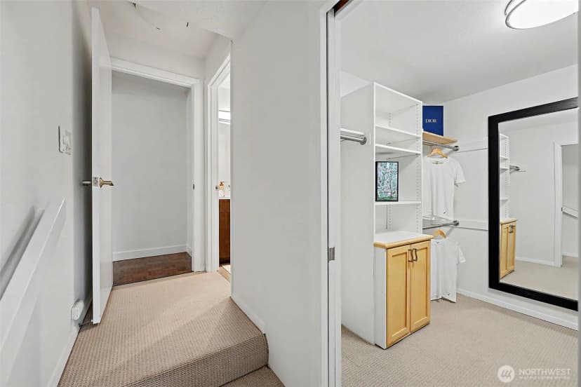 Property photo for 13605 Ne 8th Street #203, Bellevue photo 21