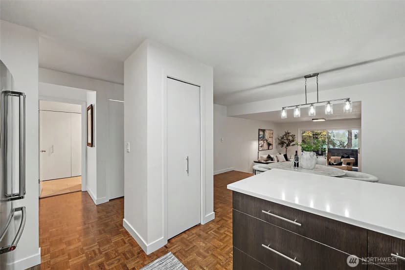 Property photo for 13605 Ne 8th Street #203, Bellevue photo 10