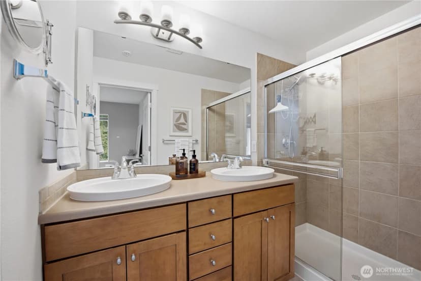 Property photo for 2908 Sw Raymond Street, Seattle photo 18