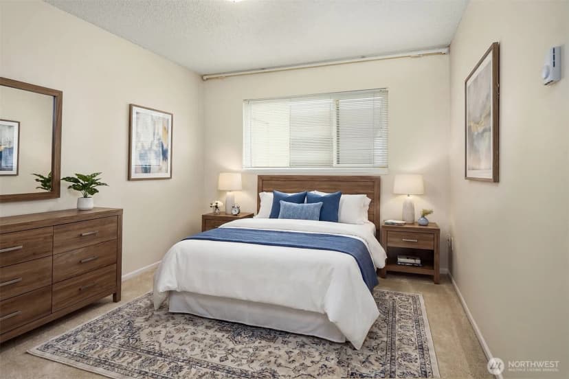 Property photo for 2501 Canterbury Lane E #119, Seattle photo 19