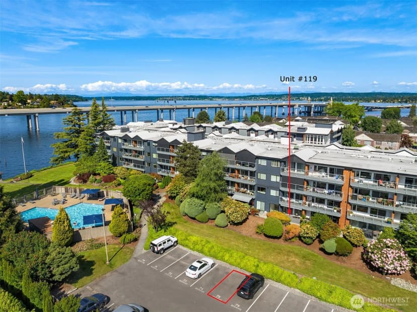 Property photo for 2501 Canterbury Lane E #119, Seattle photo 25