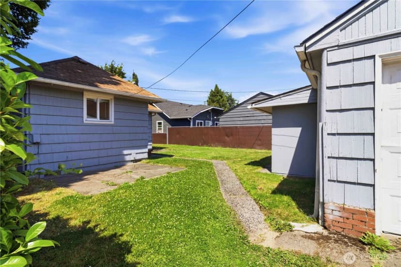 Property photo for 502 17th Avenue, Longview photo 38
