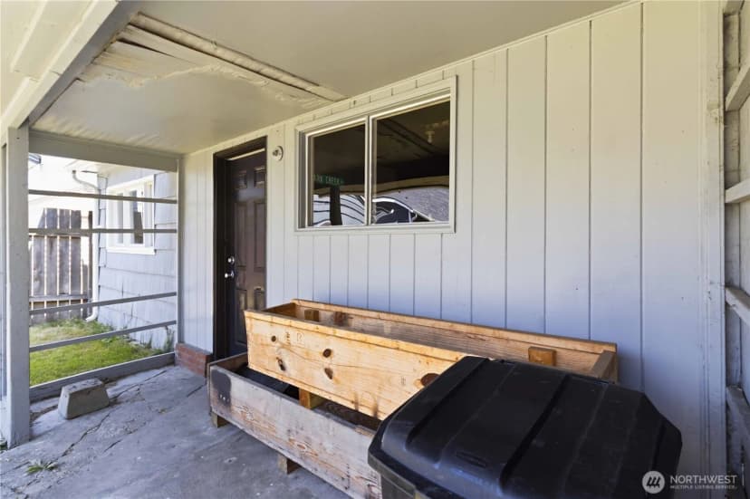 Property photo for 502 17th Avenue, Longview photo 35