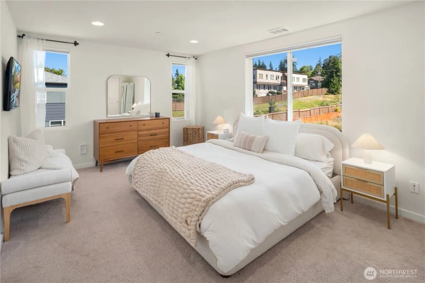 Property photo for 4902 Courtyard Lane #b1, Mukilteo photo 20