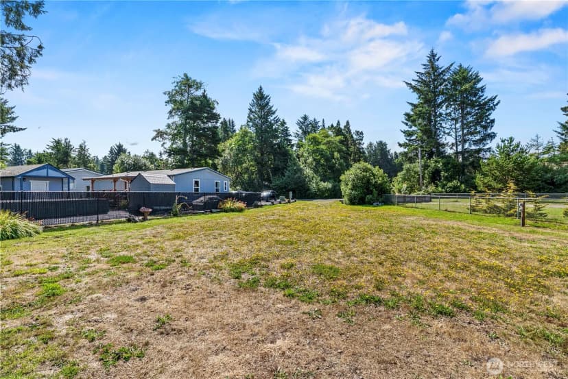 Property photo for 1655 195th Street, Long Beach photo 16