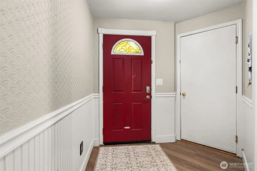 Property photo for 6104 Huntington Lane Se, Lacey photo 5