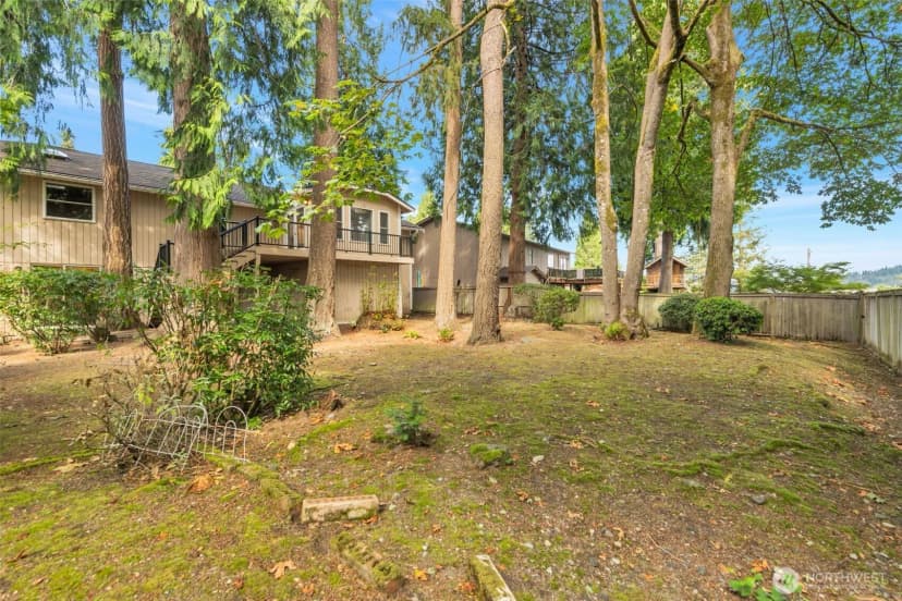 Property photo for 4206 187th Place Se, Issaquah photo 31