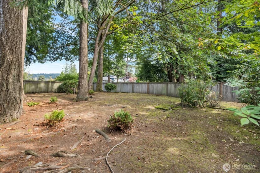 Property photo for 4206 187th Place Se, Issaquah photo 30